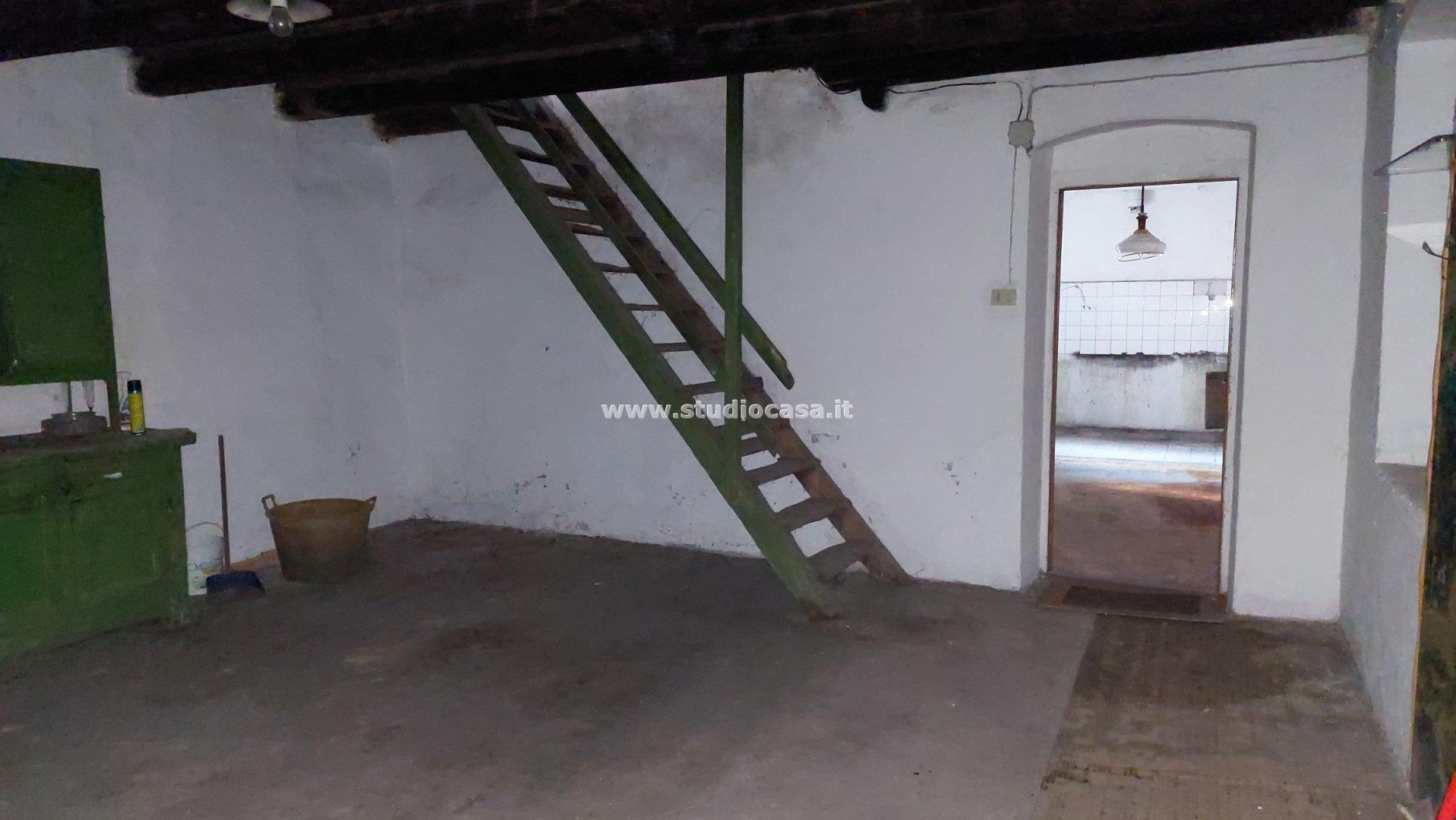 Casa Bifamiliare in vendita a Ala
