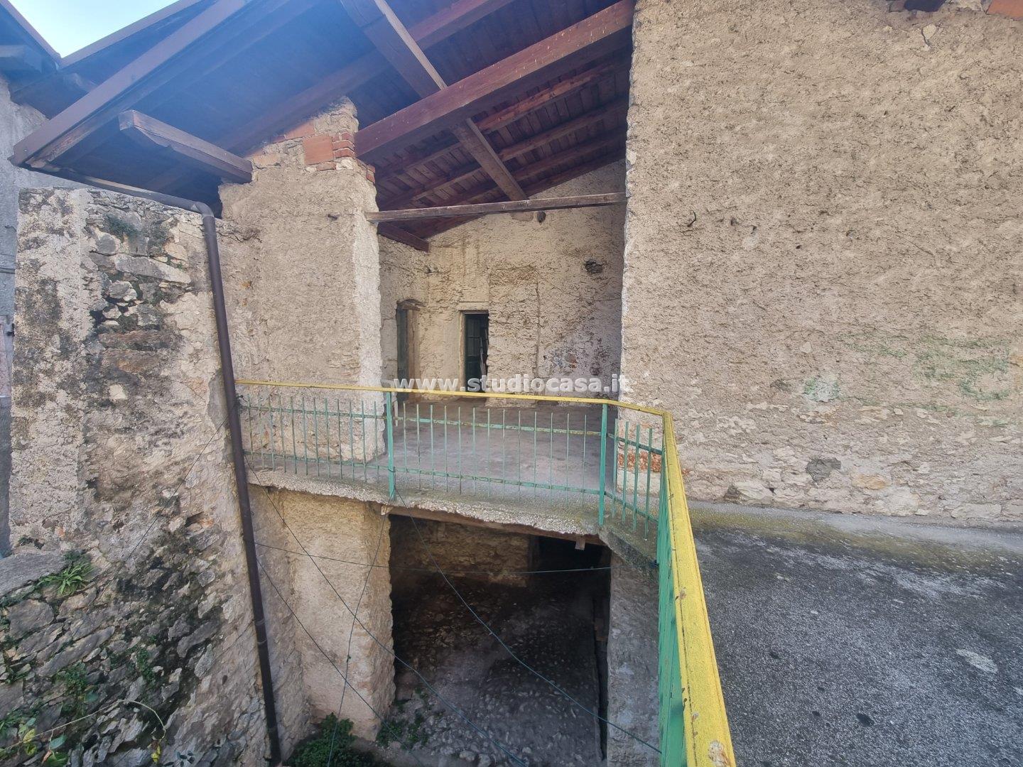 Casa Unifamiliare in vendita a Brentonico