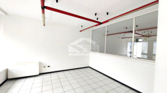 Ufficio in affitto a Ala