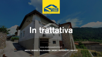 Casa Unifamiliare in vendita a Ronzo-Chienis