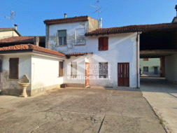 Casa Unifamiliare in vendita a Casalmorano