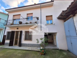 Casa Unifamiliare in vendita a Soresina