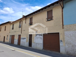 Stabile in vendita a Soresina