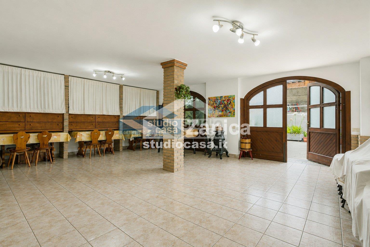 Villa Unifamiliare in vendita a Zanica