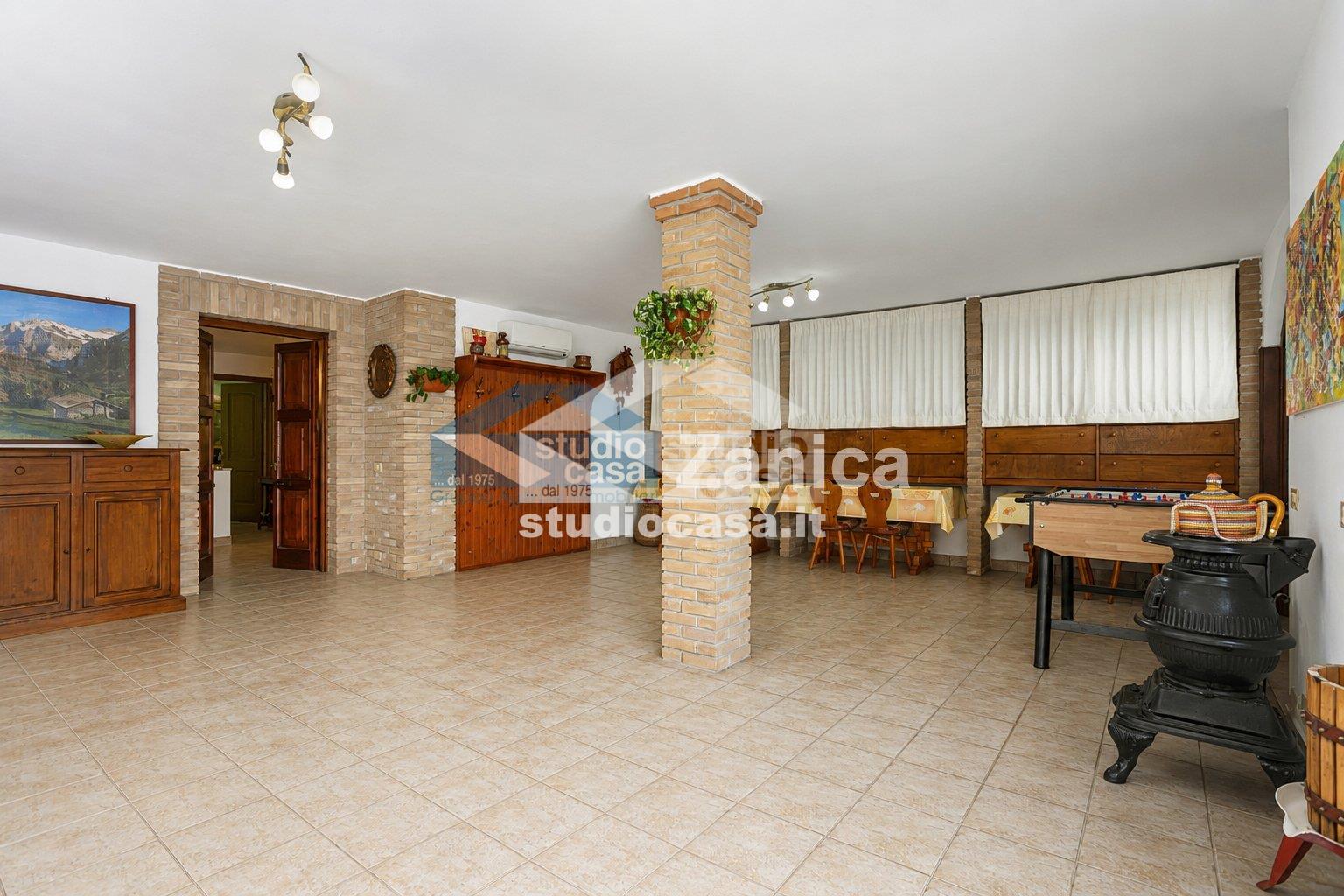 Villa Unifamiliare in vendita a Zanica