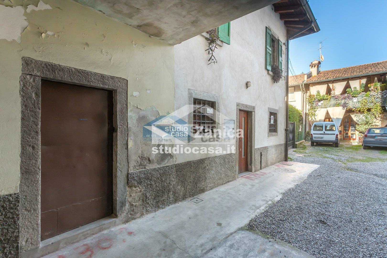 Casa Unifamiliare in vendita a Stezzano