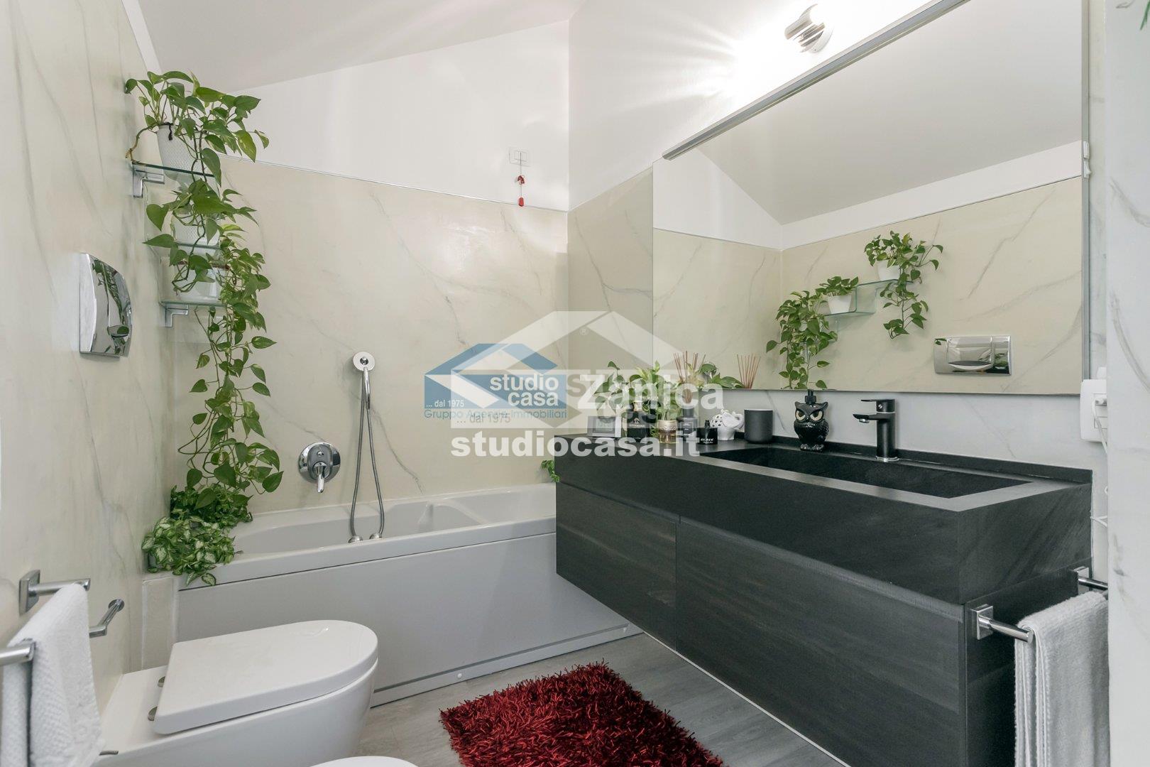 Appartamento in vendita a Bergamo