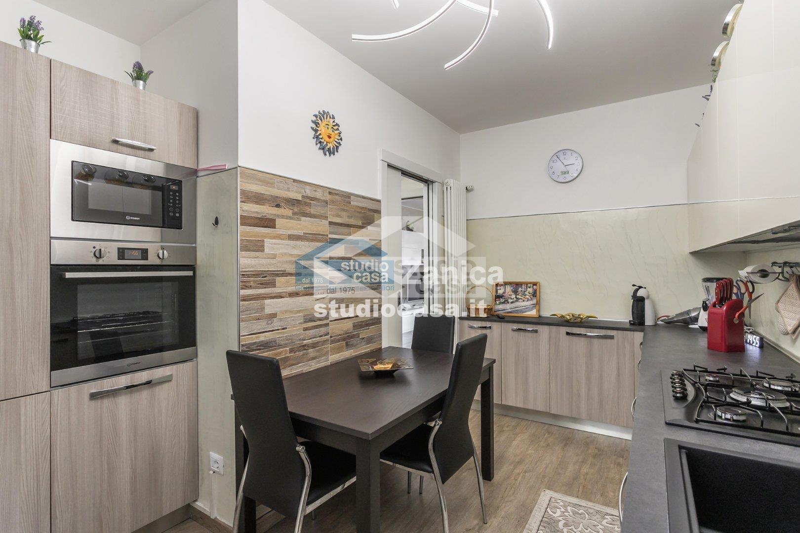 Appartamento in vendita a Bergamo