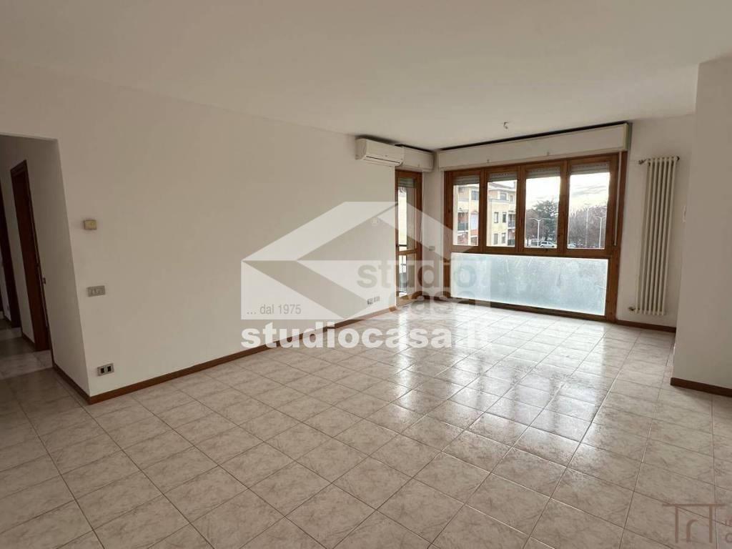 Appartamento in vendita a Zanica