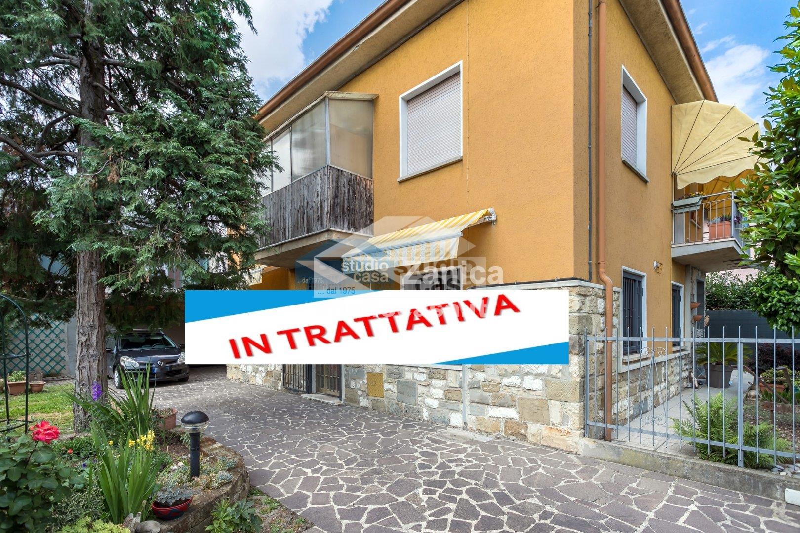 Appartamento in vendita a Azzano San Paolo