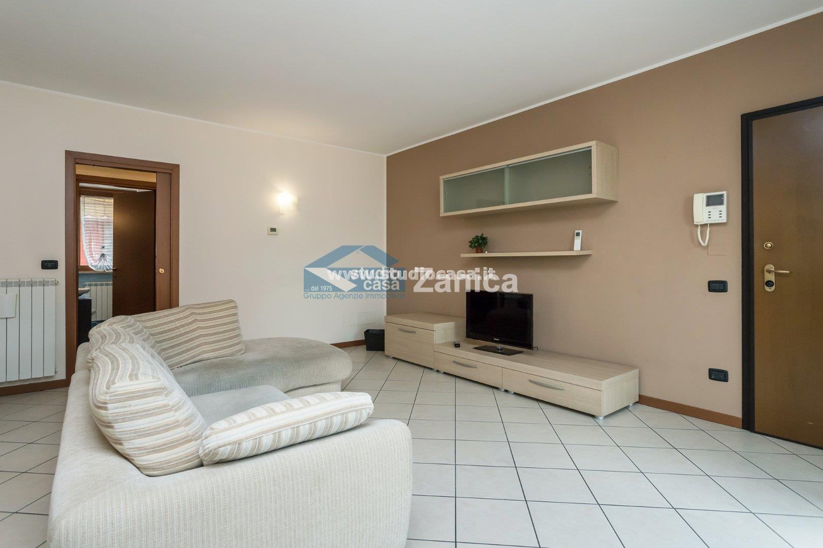 Appartamento in vendita a Azzano San Paolo