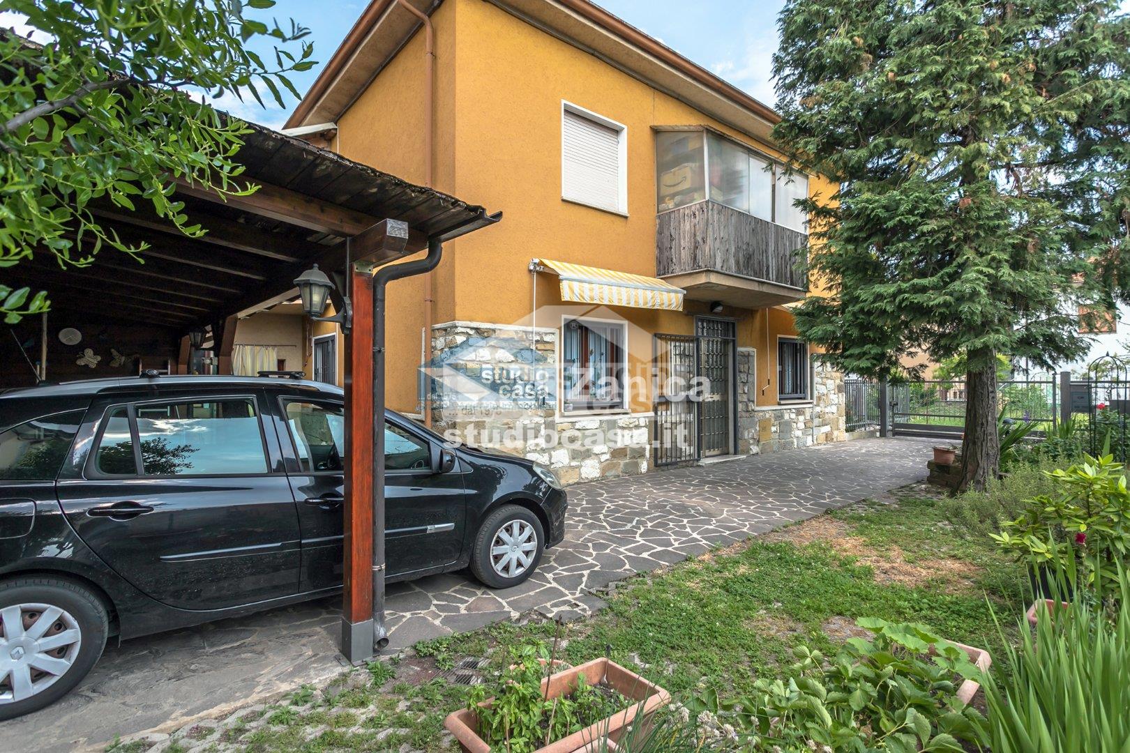 Appartamento in vendita a Azzano San Paolo