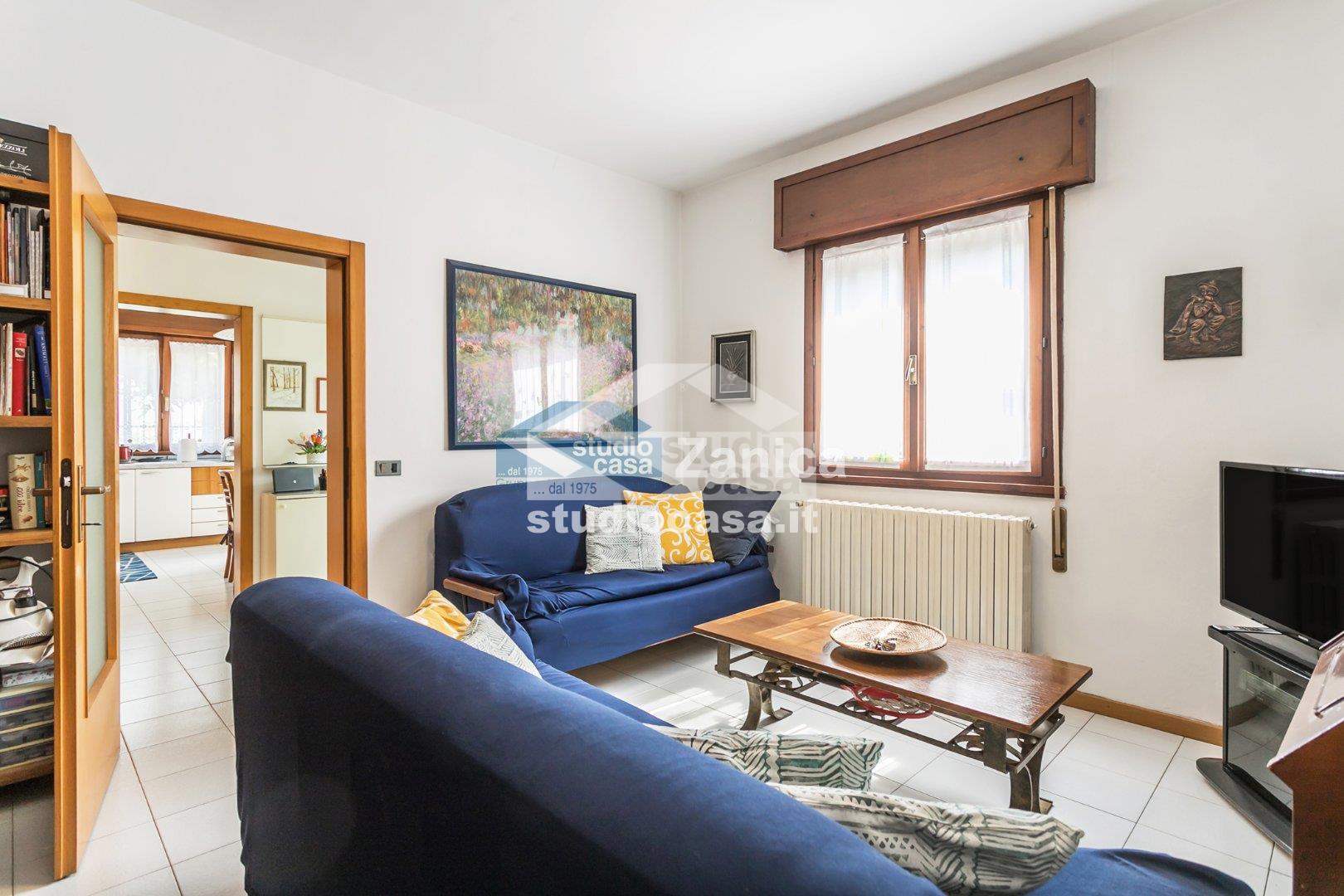 Appartamento in vendita a Azzano San Paolo