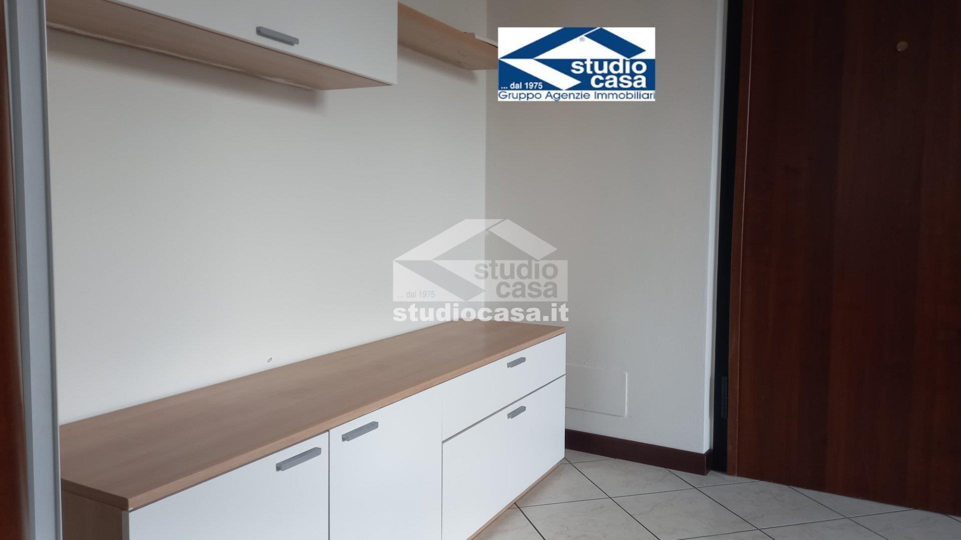 Appartamento in affitto a Stezzano