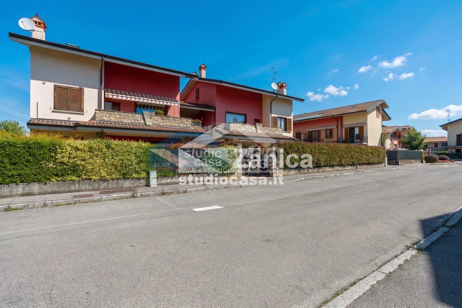 Appartamento in vendita a Urgnano