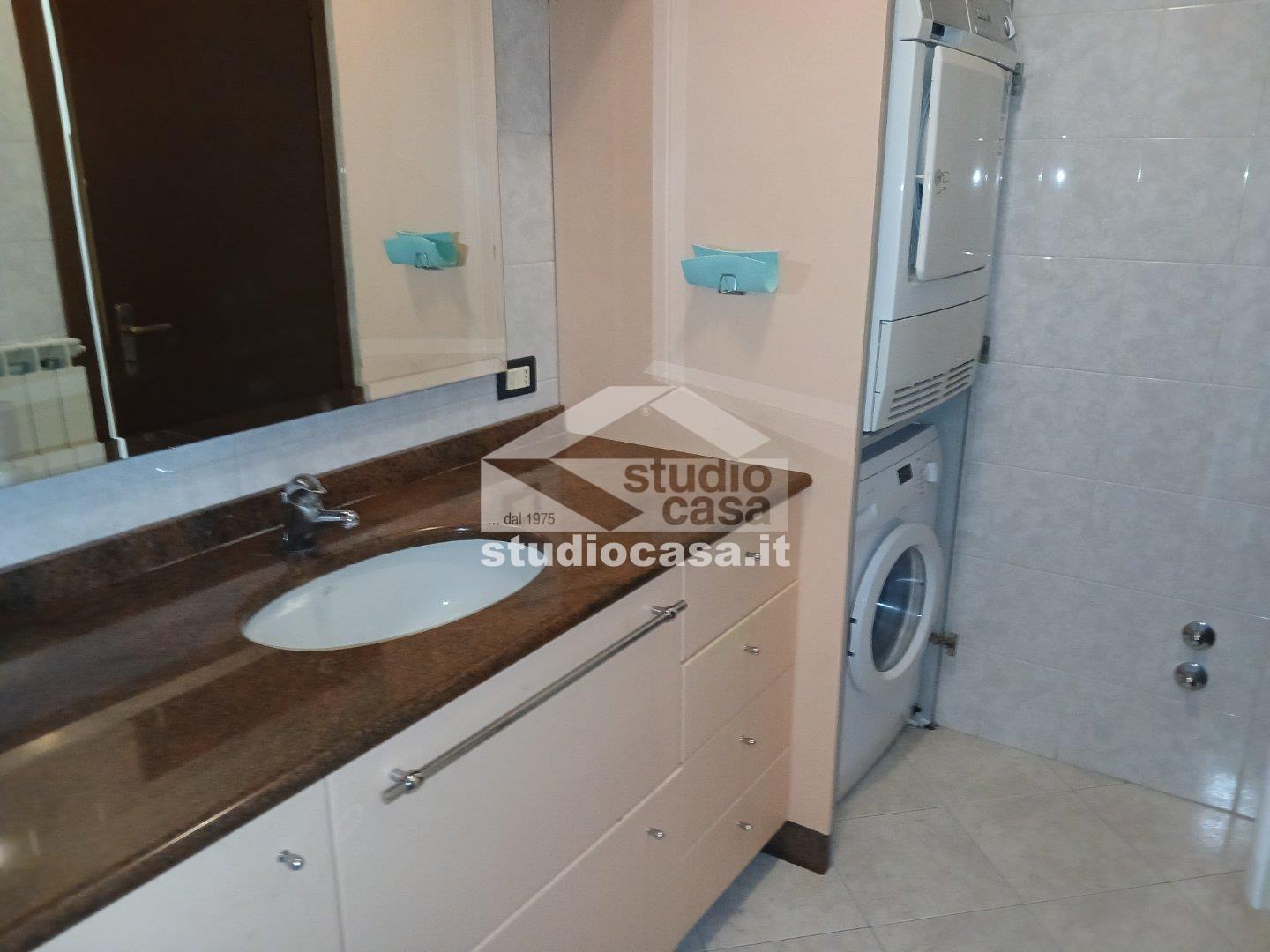 Appartamento in vendita a Bergamo