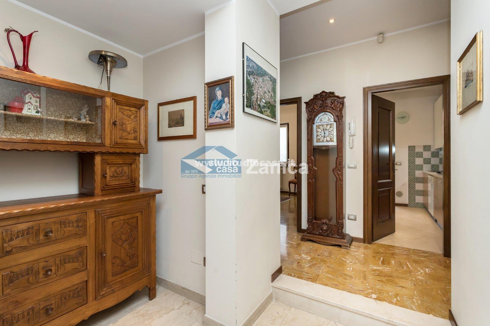 Appartamento in vendita a Bergamo