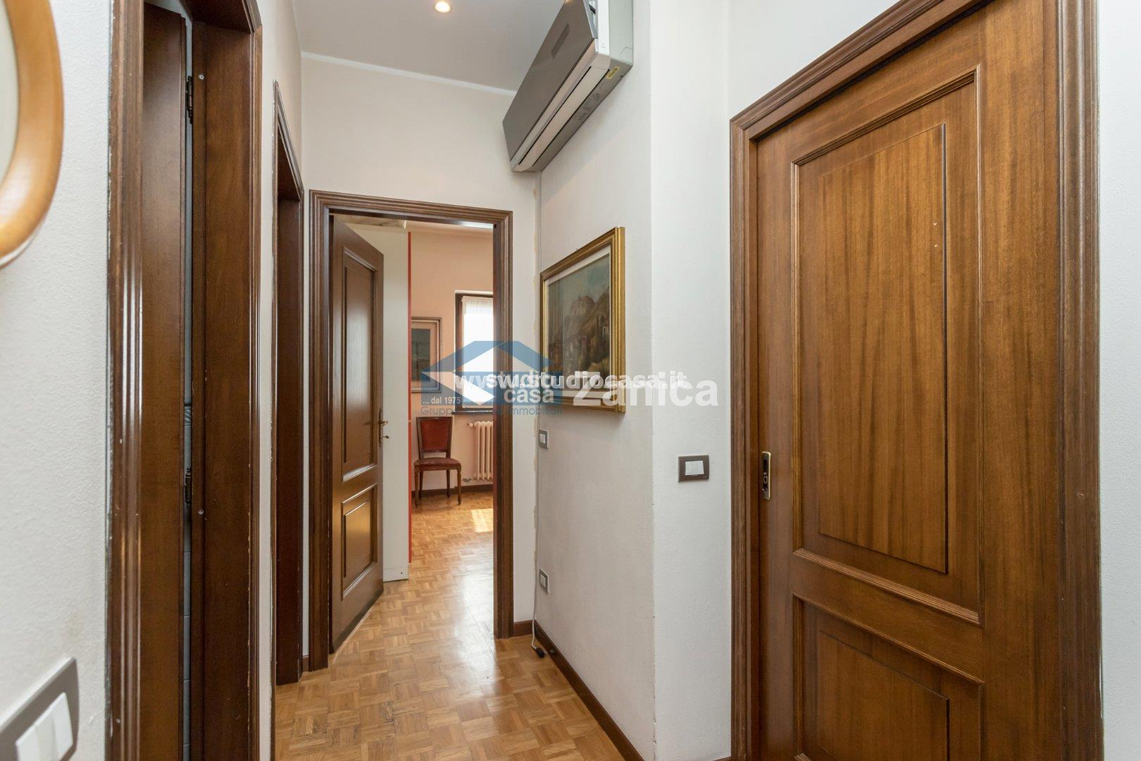 Appartamento in vendita a Bergamo