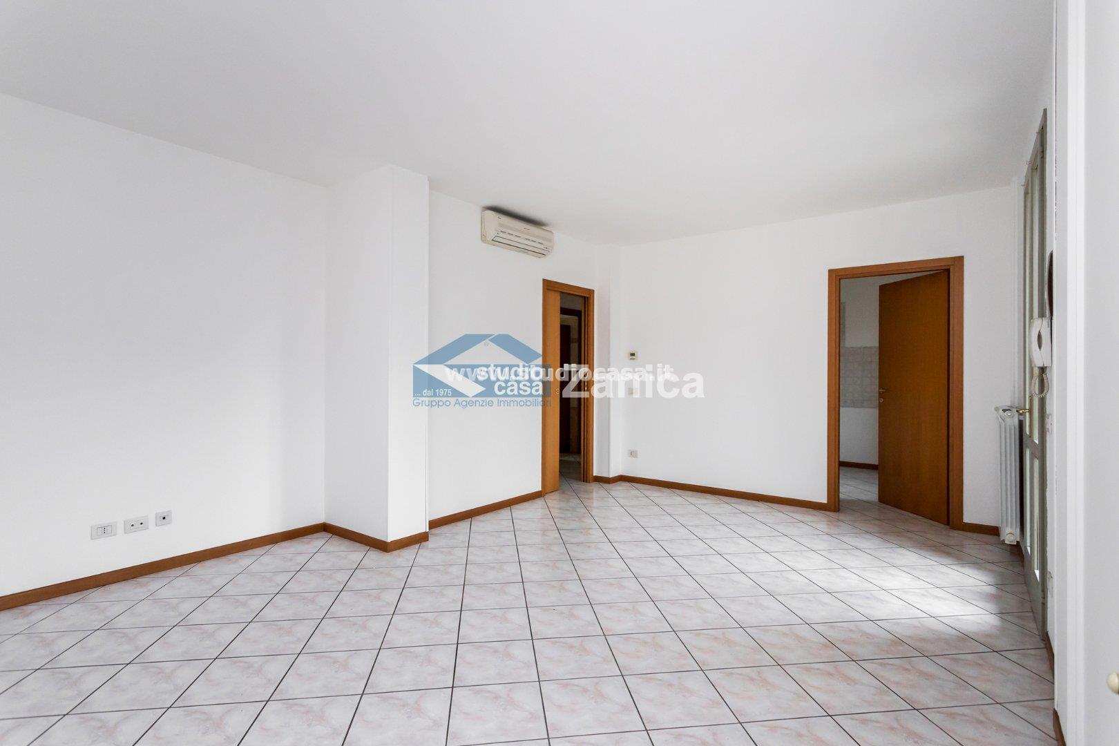 Appartamento in vendita a Stezzano