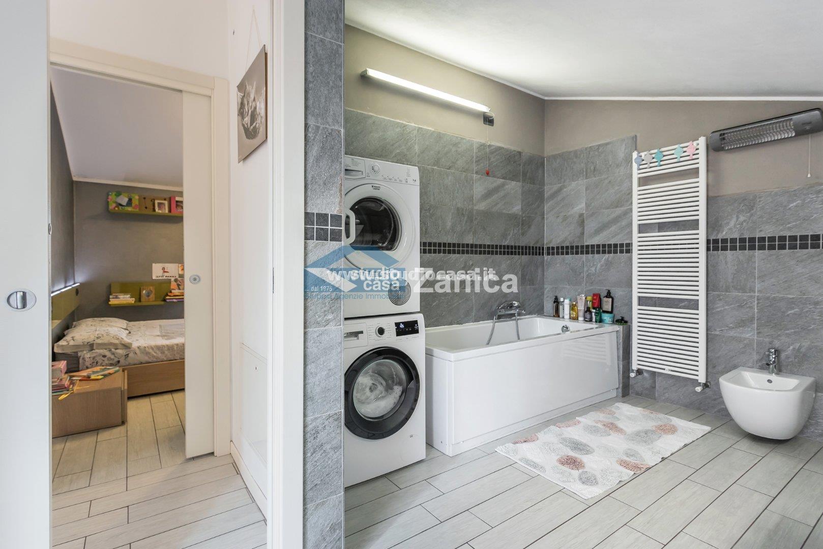 Appartamento in vendita a Zanica