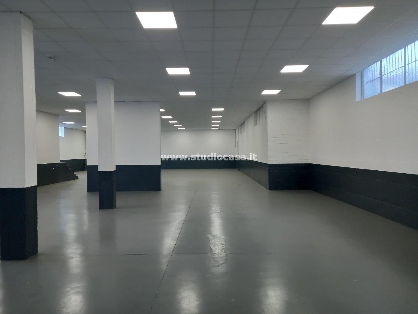 Magazzino in affitto a Zanica