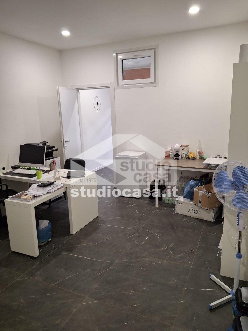 Ufficio in vendita a Zanica