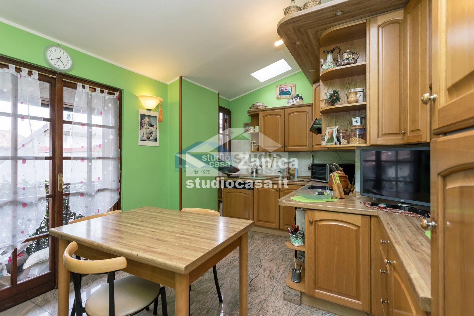 Appartamento in vendita a Zanica