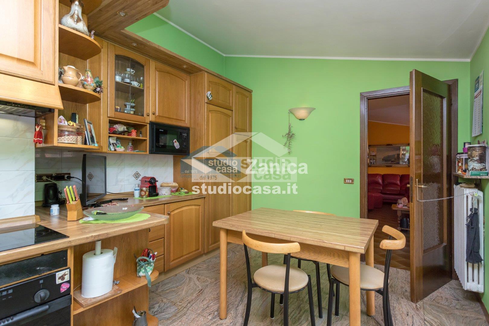 Appartamento in vendita a Zanica
