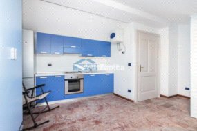 Appartamento in vendita a Bergamo