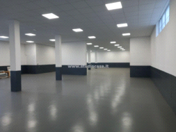 Magazzino in affitto a Zanica