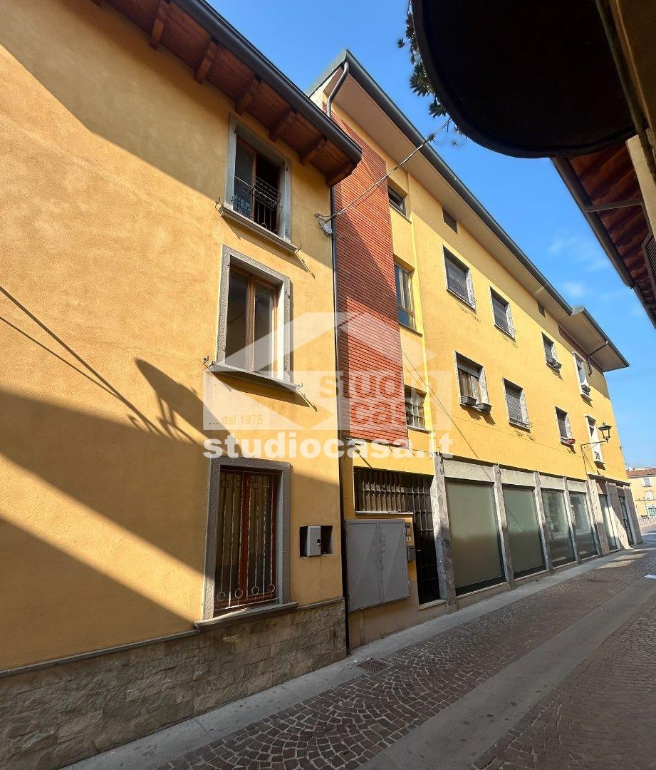 Stabile in vendita a Verdello