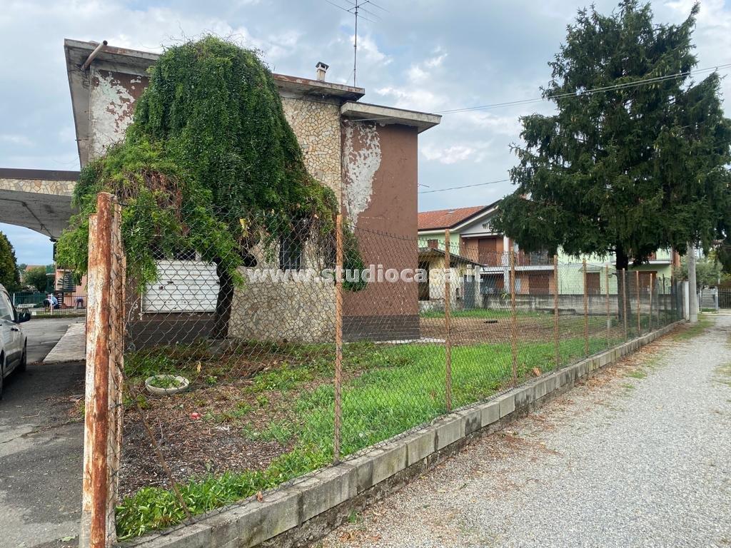 Stabile in vendita a Verdello