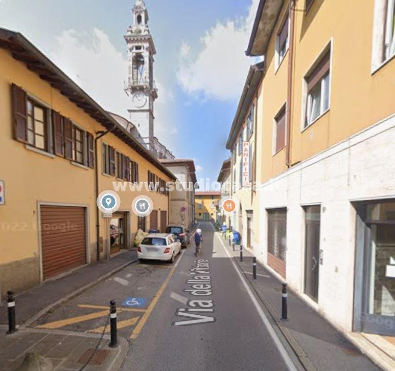 Pizzeria in vendita a Bergamo