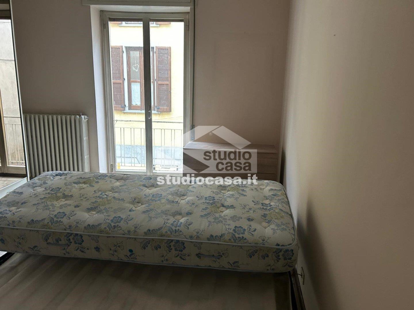 Stabile in vendita a Osio Sotto