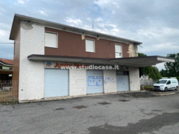 Stabile in vendita a Verdello