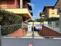 Box / Autorimessa in vendita a Comun Nuovo