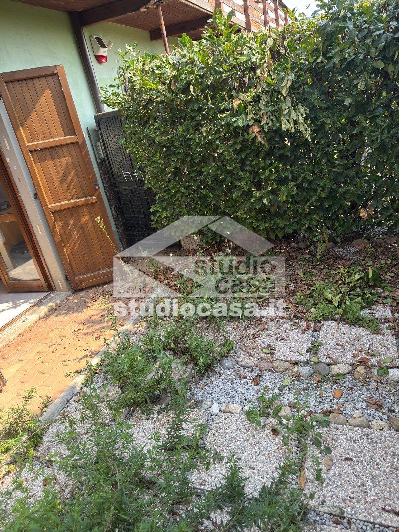 Appartamento in affitto a Azzano San Paolo