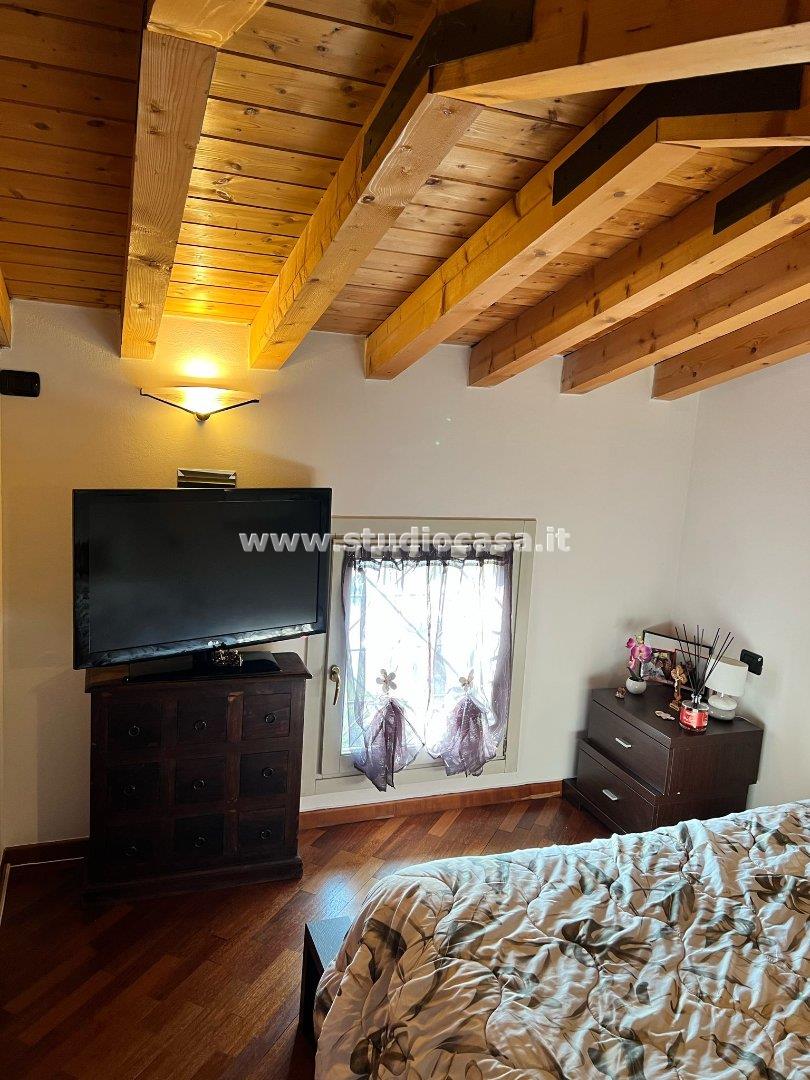 Appartamento in vendita a Azzano San Paolo