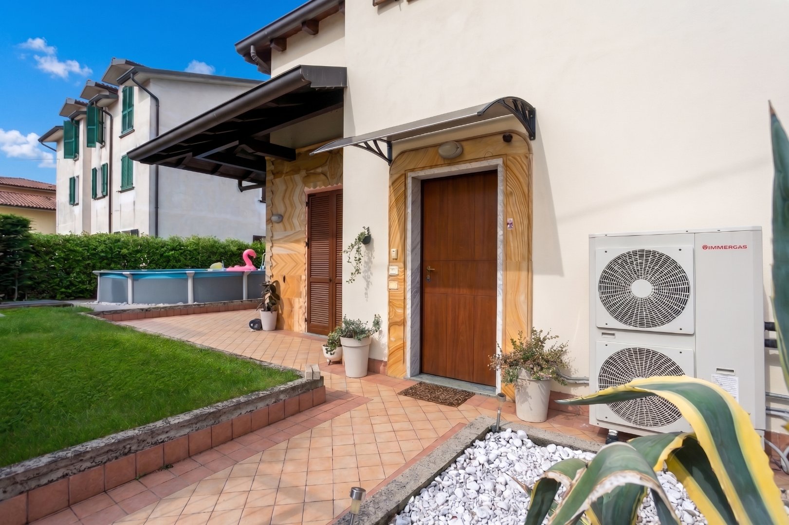 Villa a schiera di testa in vendita a Urgnano