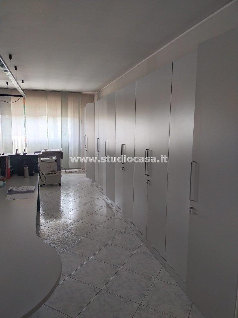 Ufficio in affitto a Zanica