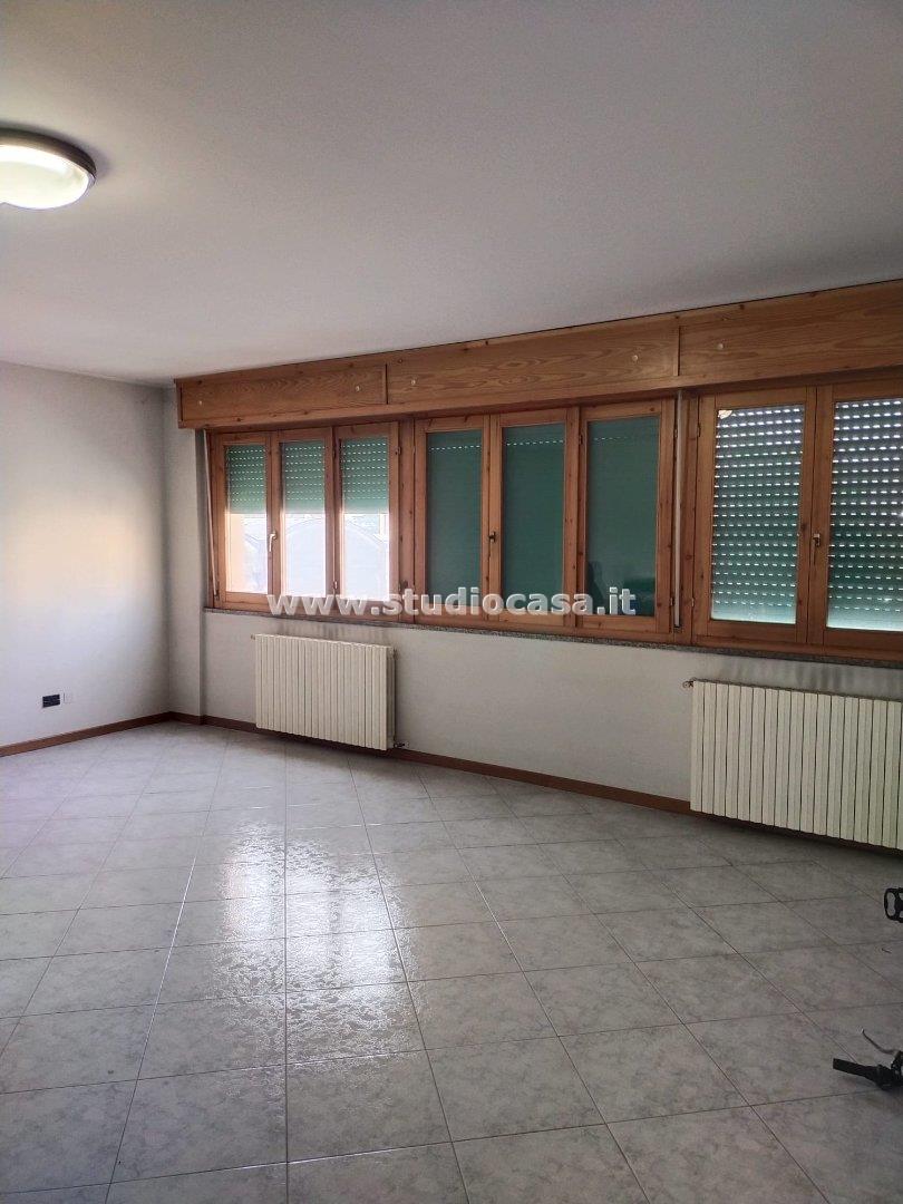 Ufficio in affitto a Zanica