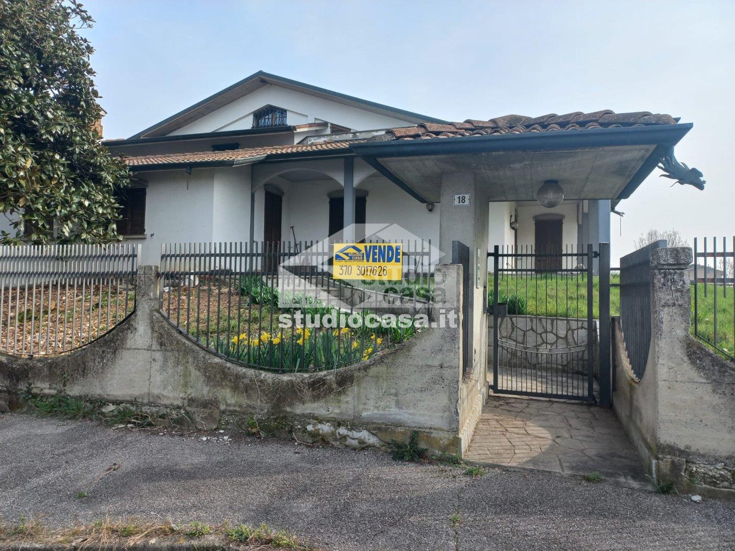 Villa Unifamiliare in vendita a Brignano Gera d