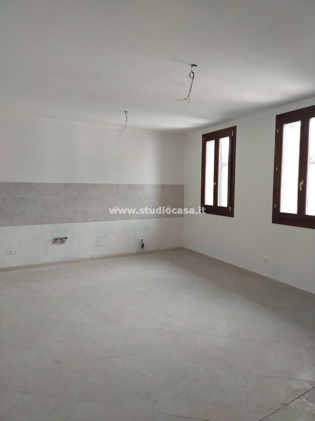 Appartamento in affitto a Cologno al Serio