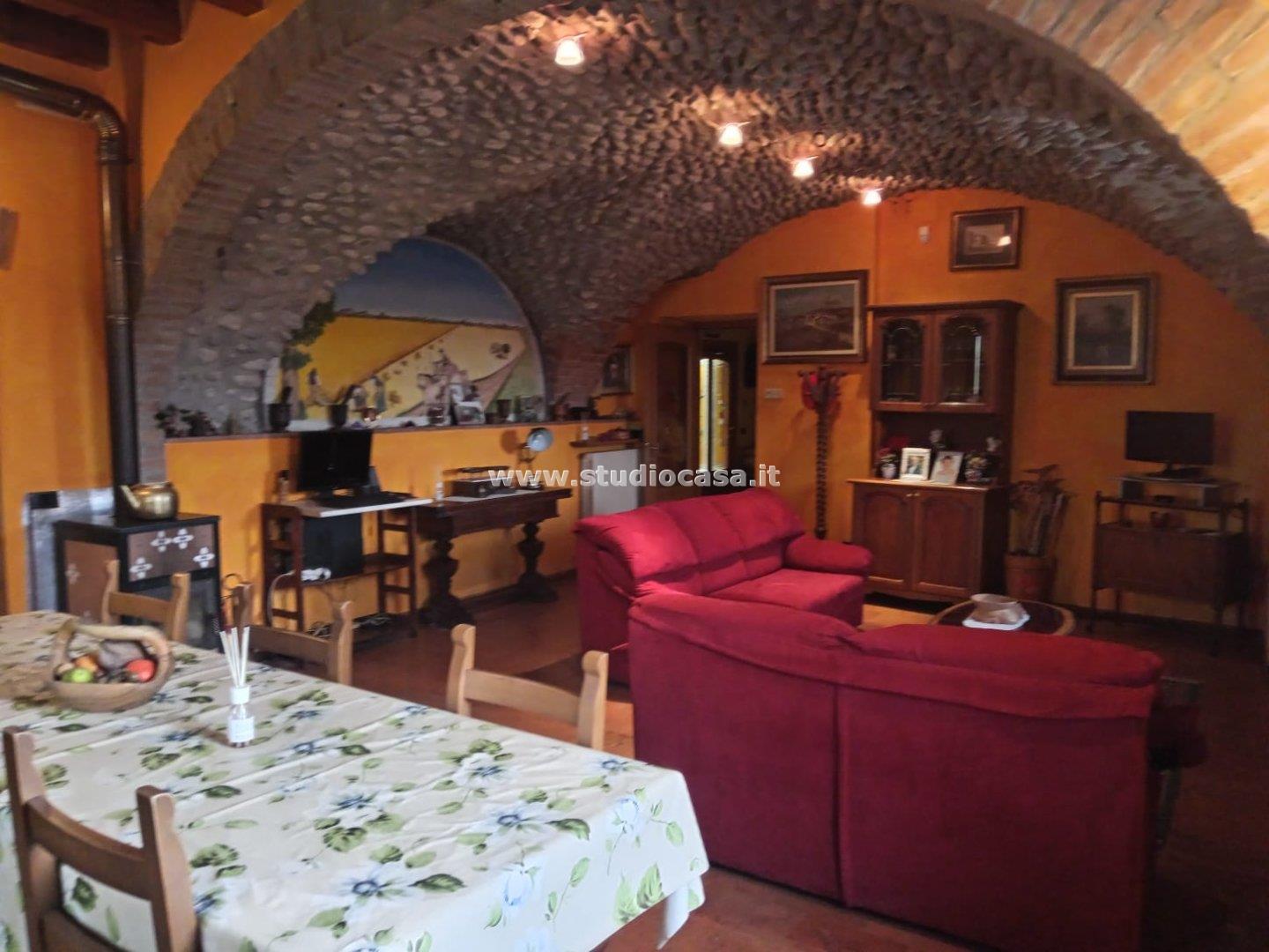 Appartamento in affitto a Ghisalba