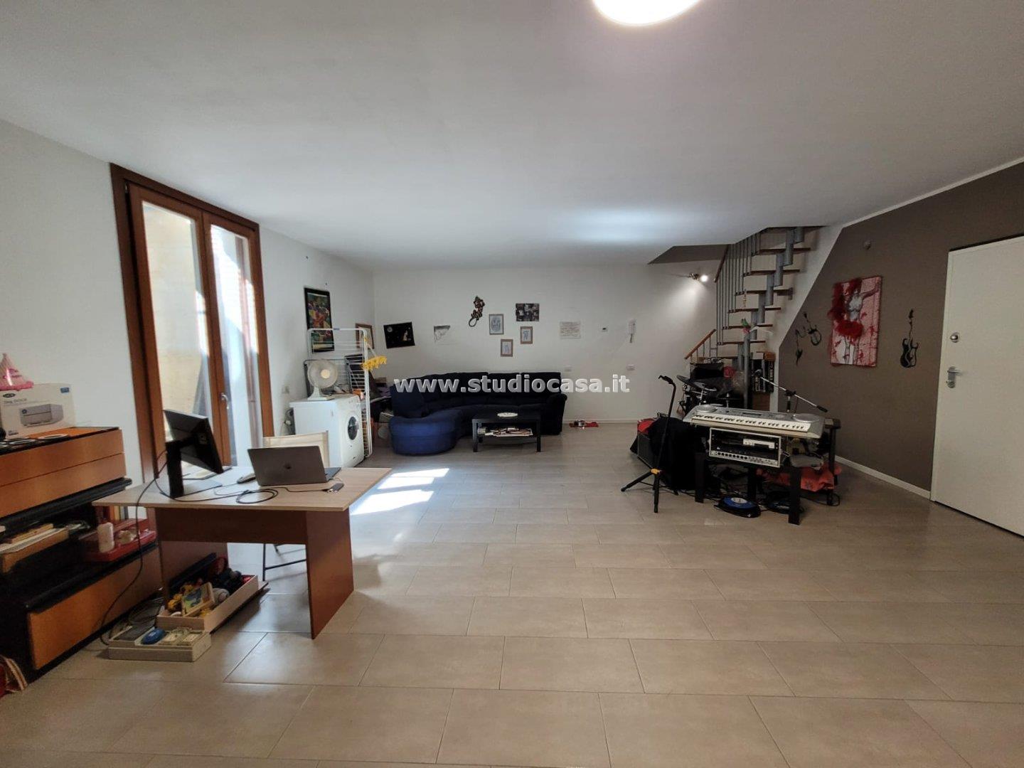 Appartamento in vendita a Urgnano