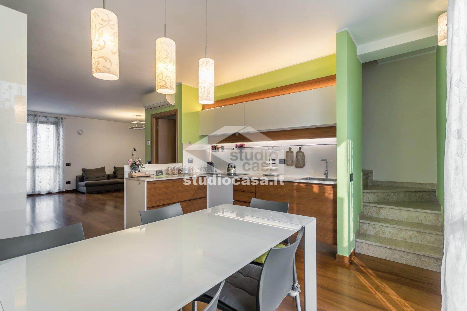Appartamento in Villa in vendita a Urgnano