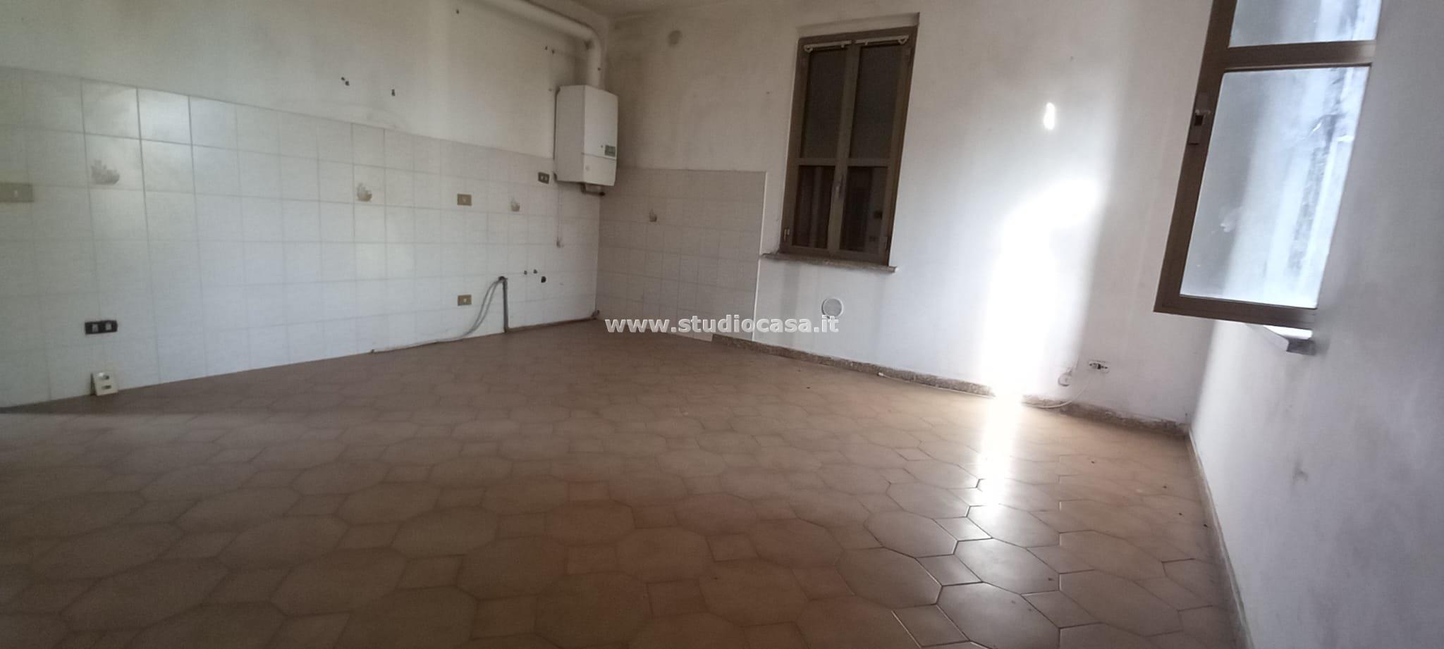 Casa Plurifamiliare in vendita a Palazzo Pignano