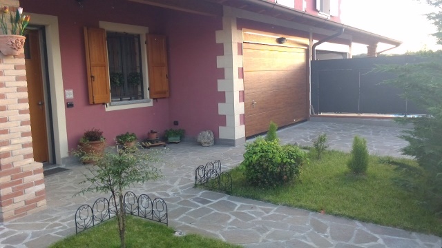 Villa Bifamiliare in vendita a Torlino Vimercati