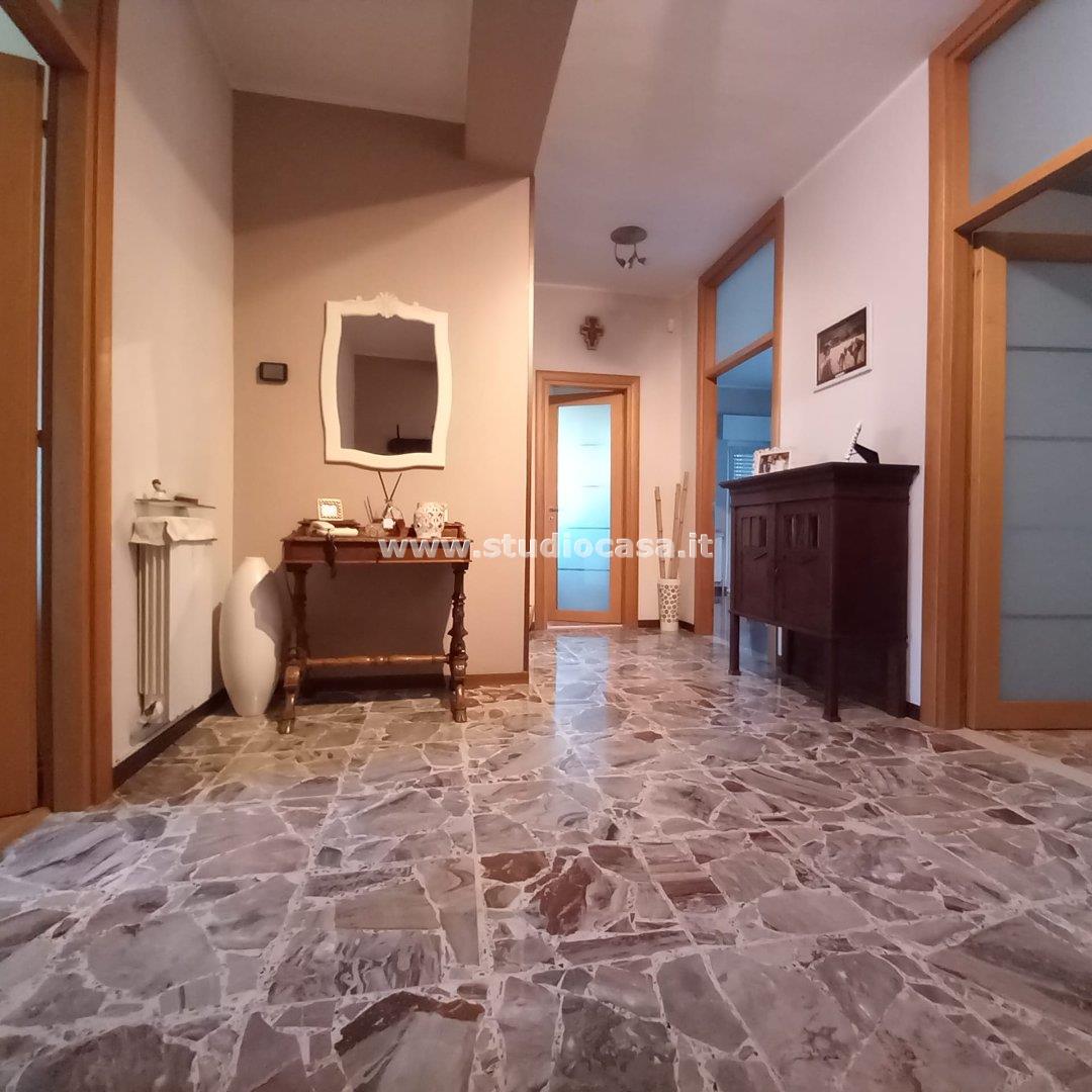 Appartamento in vendita a Palazzo Pignano