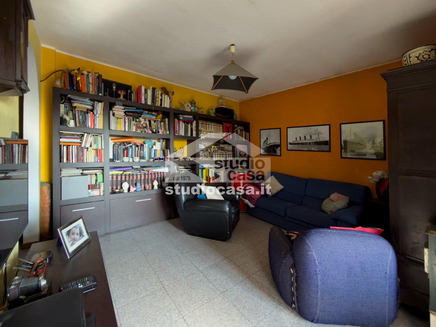 Casa Plurifamiliare in vendita a Pandino